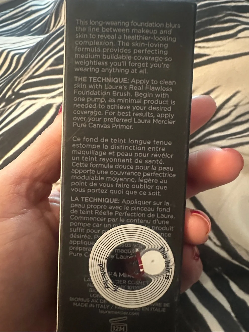 laura mercier Real Flawless Weightless Perfecting Foundation